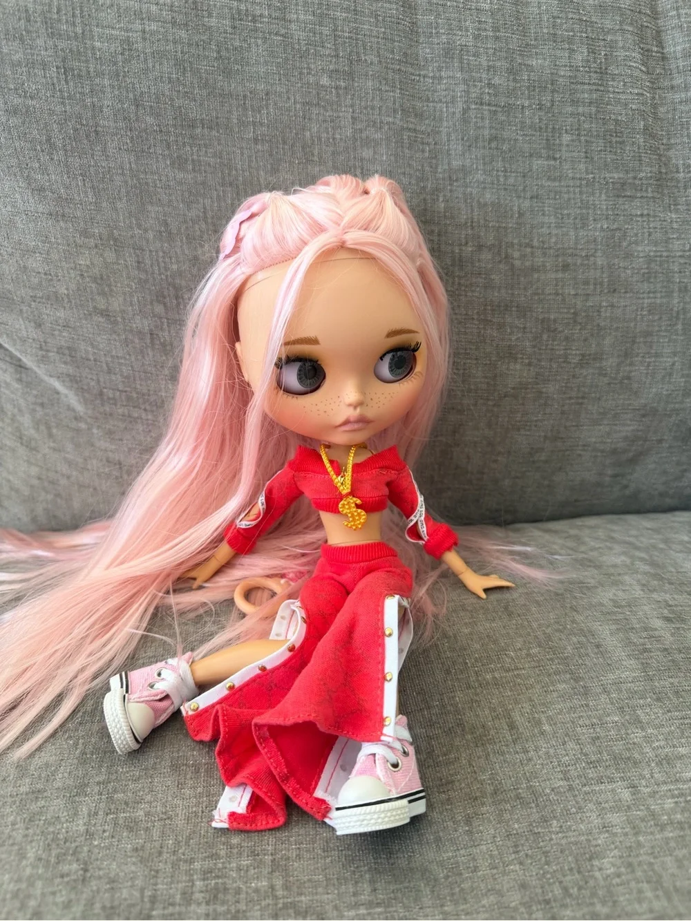 Blythe doll custom